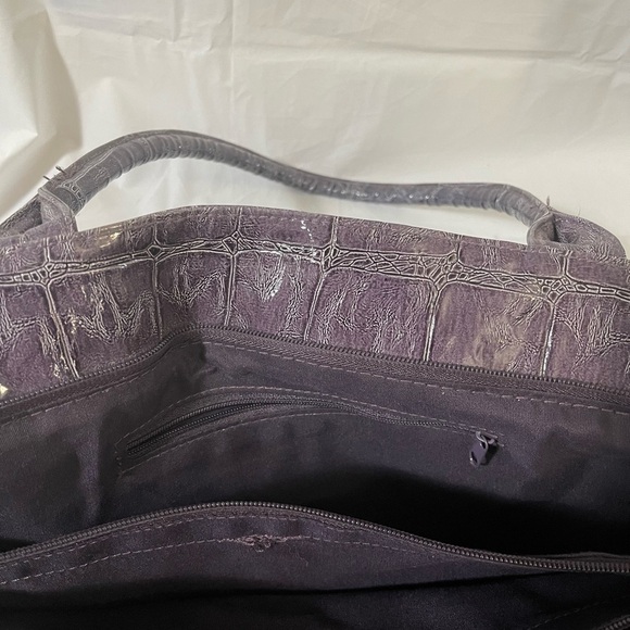 Nameless women’s purple handbag with silver accents, like new condition - Picture 4 of 8